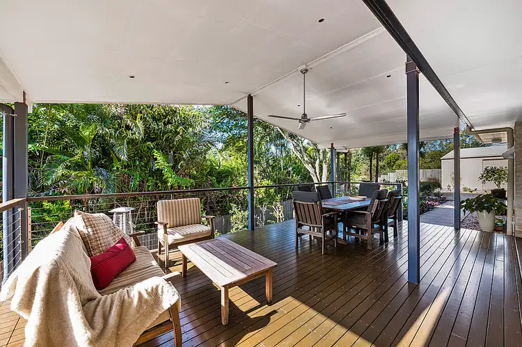 9 Carisbrook Court, Little Mountain QLD 4551