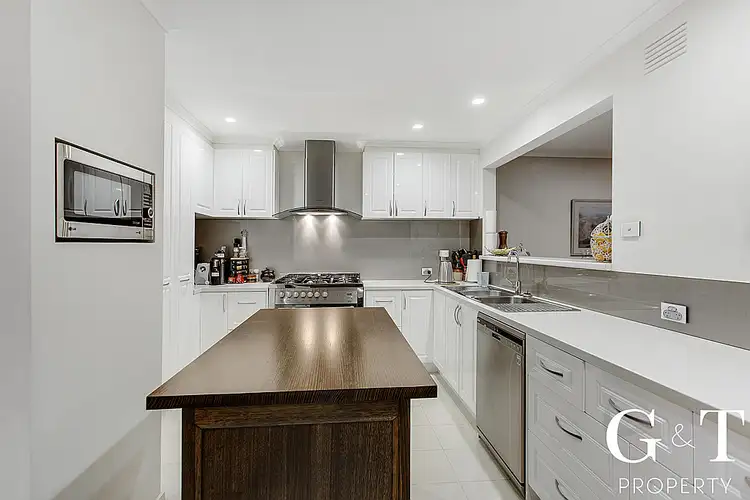 Fifth view of Homely house listing, 5 Saxonwood Court, Frankston VIC 3199