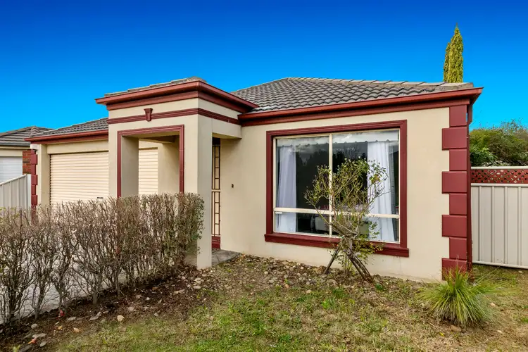 54 Herrington Turn, Caroline Springs VIC 3023
