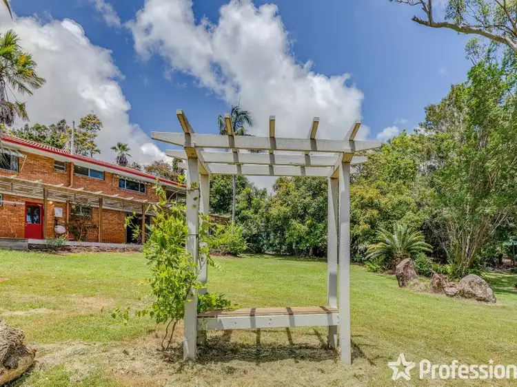 48-50 Sequoia Drive