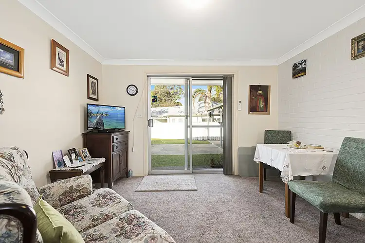 8/17-19 Peter Crescent, Batehaven NSW 2536