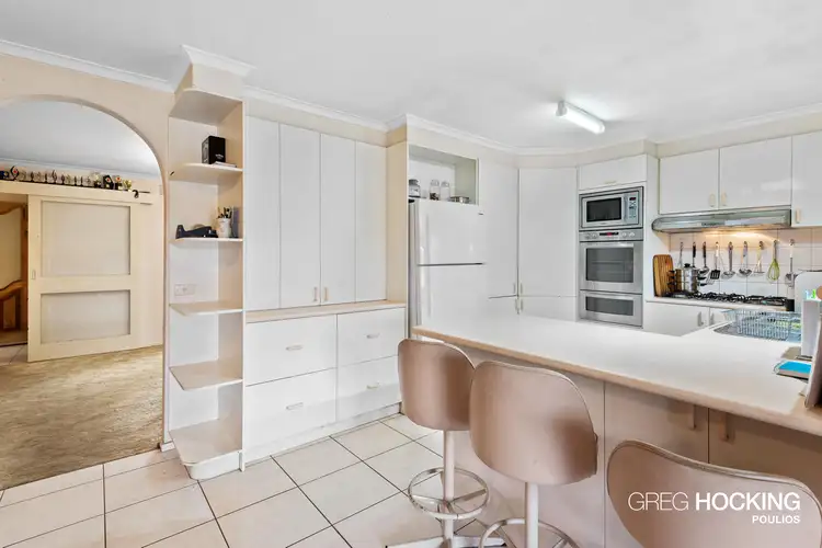 8 Blackburn Drive, Cheltenham VIC 3192