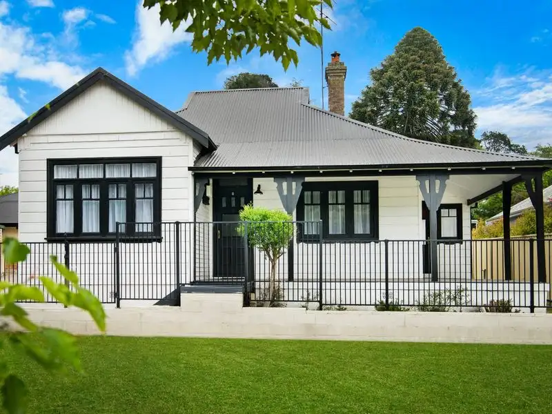 Main view of Homely house listing, 6/41-43 Railway Street, Moss Vale NSW 2577