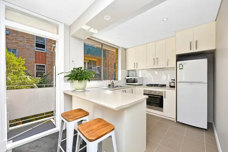 30/386 Mowbray Road