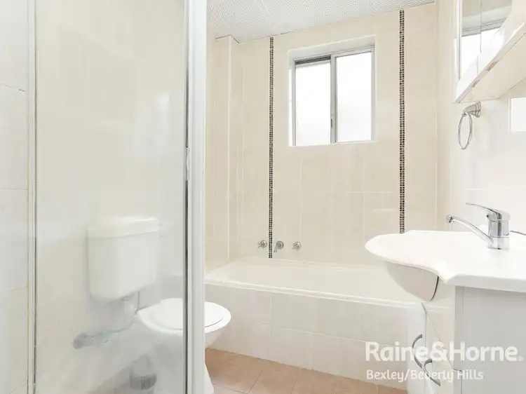 Fourth view of Homely unit listing, 2/80 Noble Street, Allawah NSW 2218