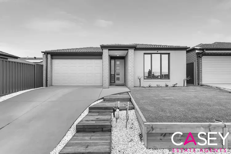 20 Parkhurst Drive, Cranbourne East VIC 3977