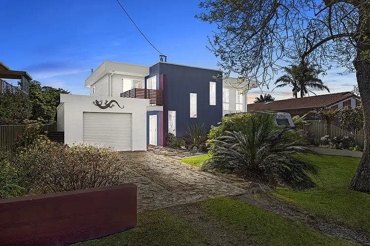 67 Myamba Parade, Surfside NSW 2536