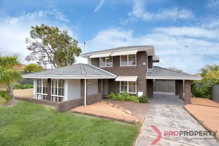 12 Hokesfern Street