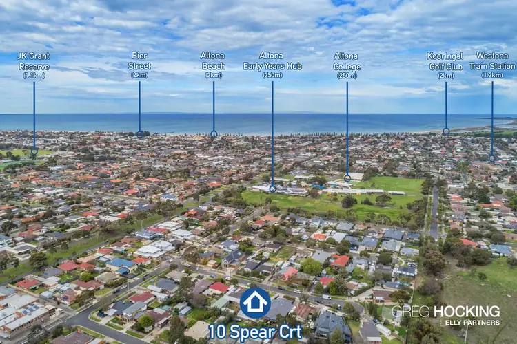 Fourth view of Homely house listing, 10 Spear Court, Altona VIC 3018