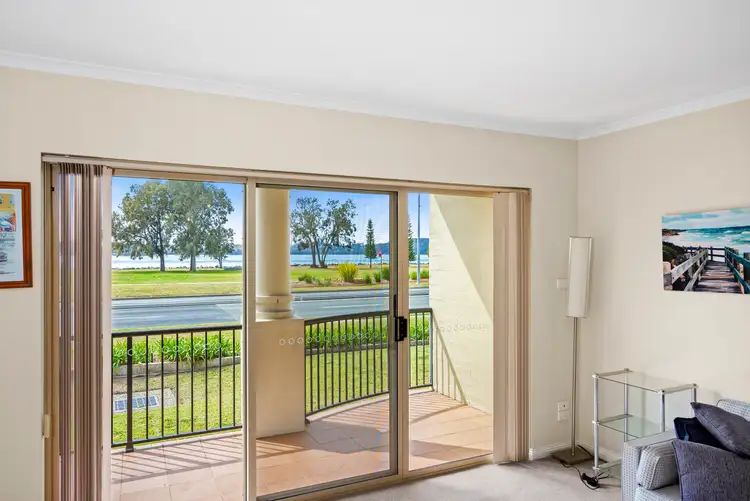 Sixth view of Homely unit listing, 2/48 Beach Road, Batemans Bay NSW 2536