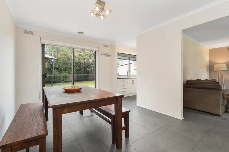 Fifth view of Homely house listing, 2 Christine Court, Seaford VIC 3198