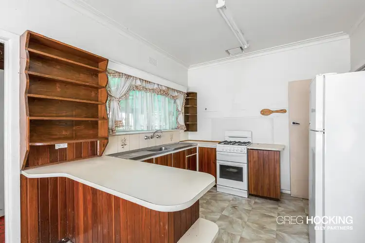 Fifth view of Homely house listing, 2 Cain Court, Altona VIC 3018