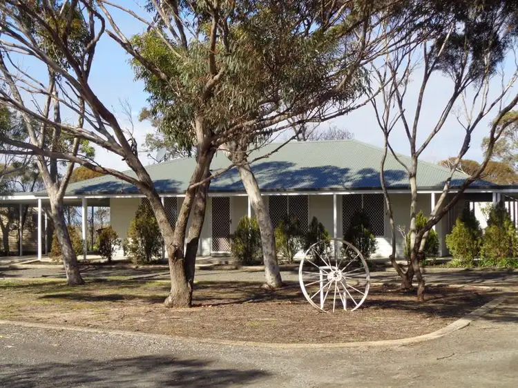 229 NORTH PARHAM ROAD, Windsor SA 5501