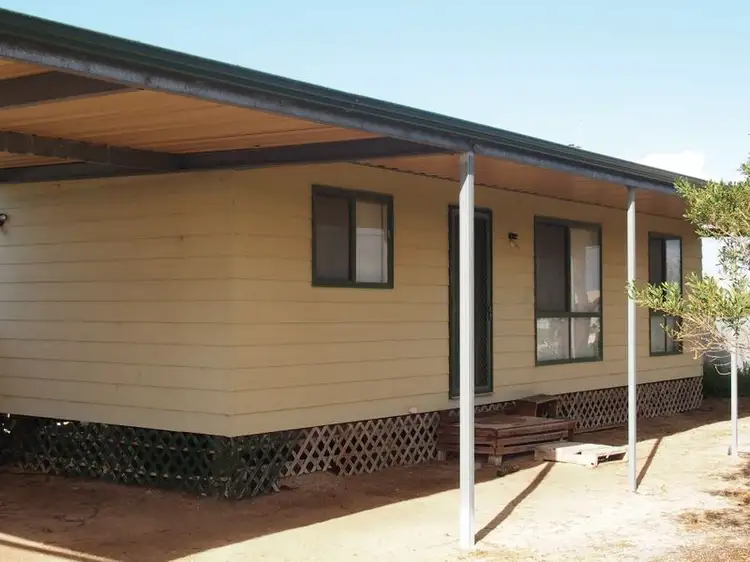 Main view of Homely house listing, 32 SANDPIPER DRIVE, Thompson Beach SA 5501