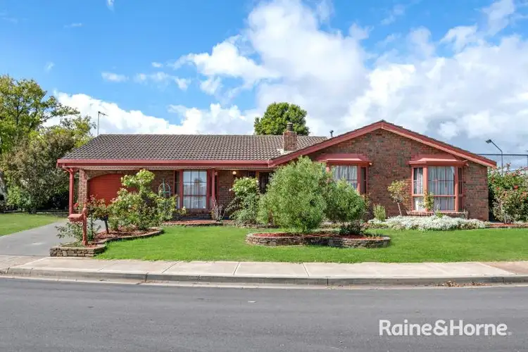 1 LEPENA CRESCENT, Hallett Cove SA 5158