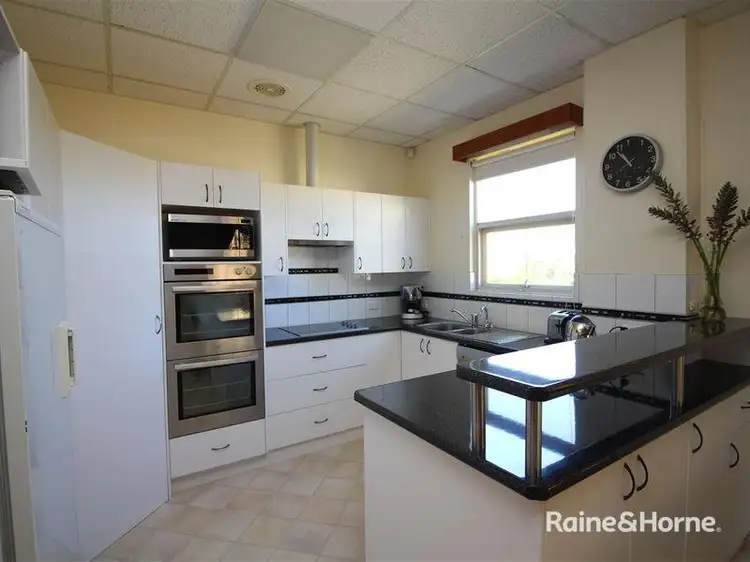 7 Lipson Place, Port Lincoln SA 5606