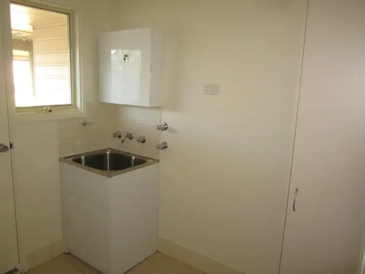 Sixth view of Homely house listing, 32 Wilaroo Street, Roxby Downs SA 5725