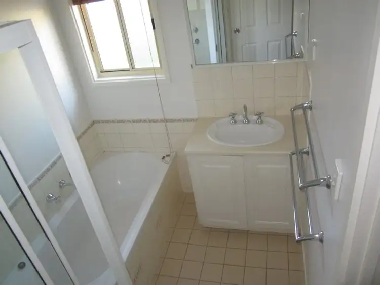 Seventh view of Homely house listing, 32 Wilaroo Street, Roxby Downs SA 5725