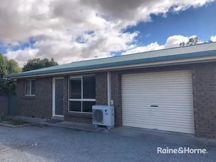 Main view of Homely unit listing, Unit 2/8 Pearson Street, Cummins SA 5631