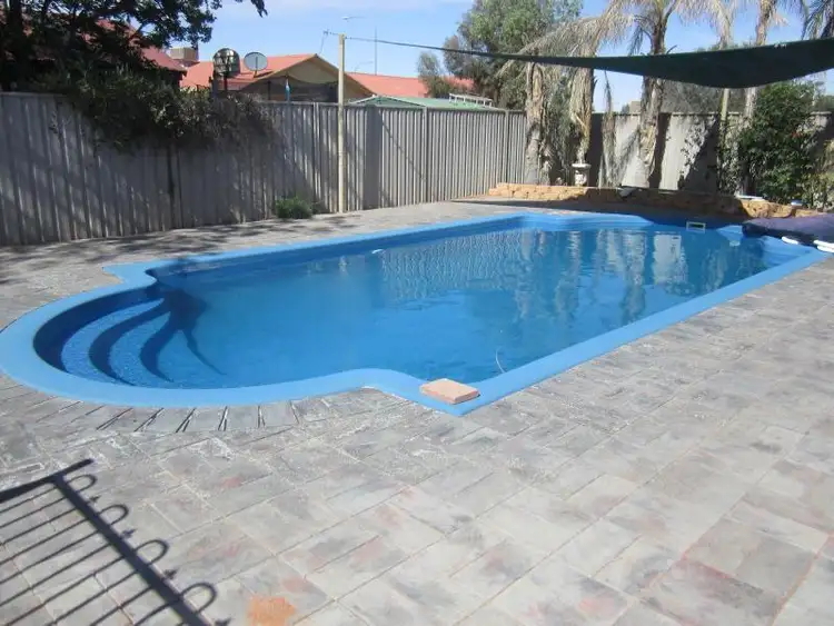 6 Clayton Court, Roxby Downs SA 5725