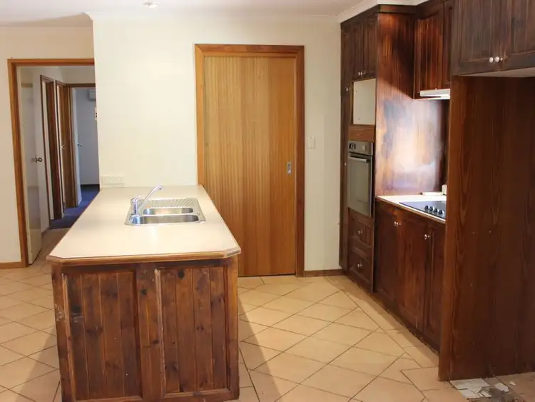 Sixth view of Homely house listing, 4 Bopeechee Street, Roxby Downs SA 5725