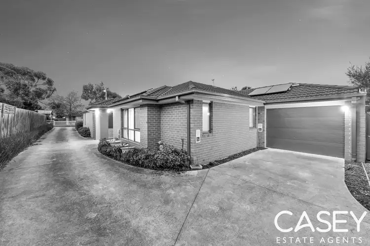 Main view of Homely house listing, 2/8 William Street, Cranbourne VIC 3977