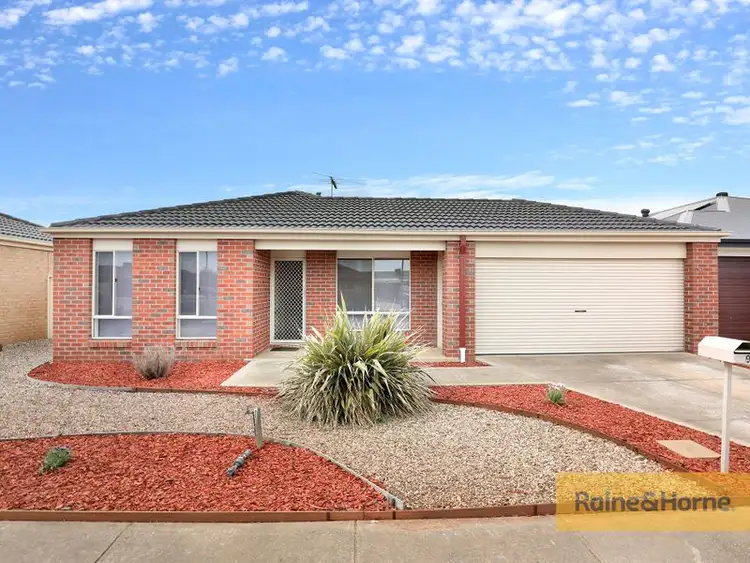 9 Jeune Place, Kurunjang VIC 3337