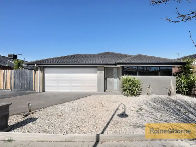 7 Gallery Avenue, Melton West VIC 3337