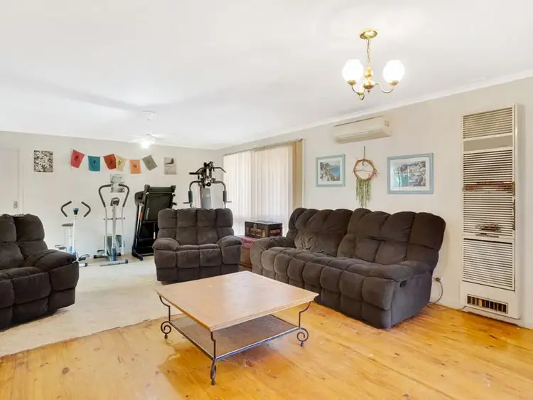 Fifth view of Homely house listing, 27 EVELYNE AVENUE, Cranbourne VIC 3977