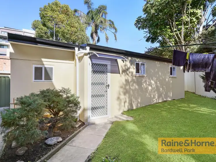 1 Princes Highway