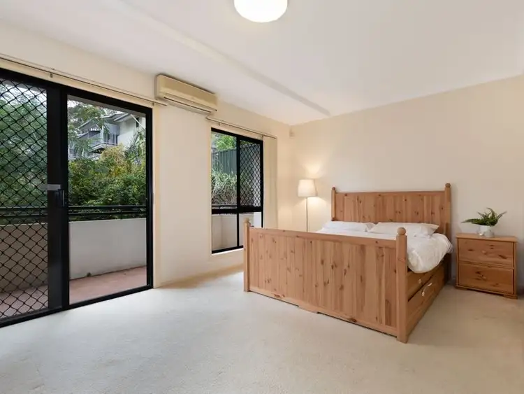 Fifth view of Homely unit listing, 4/19 Depper Street, St Lucia QLD 4067