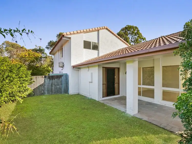 5 Nebo Place, Sinnamon Park QLD 4073