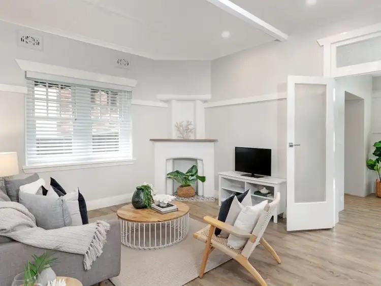 Second view of Homely apartment listing, 2/33 The Crescent, Manly NSW 2095