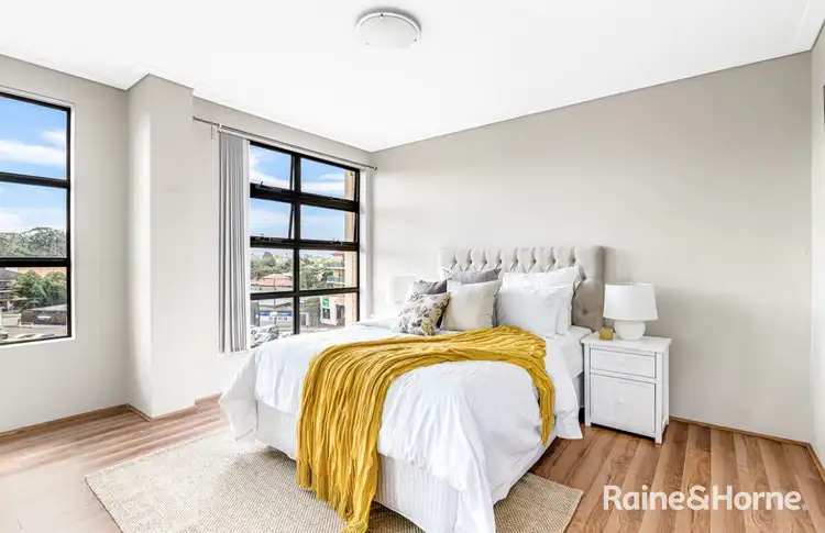 Fourth view of Homely unit listing, 301/2A Sarsfield Circuit, Bexley North NSW 2207