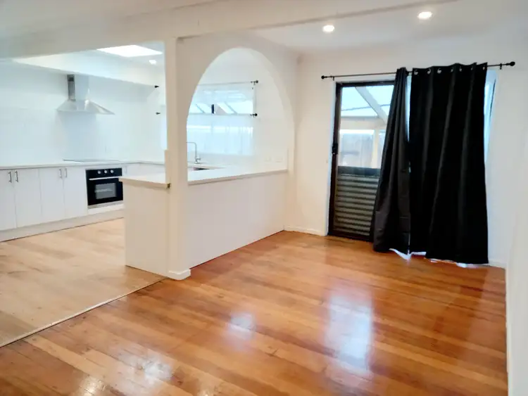 Fourth view of Homely house listing, 7 Glamis Place, Melton West VIC 3337