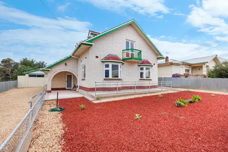19 Edmund Terrace, Murray Bridge SA 5253