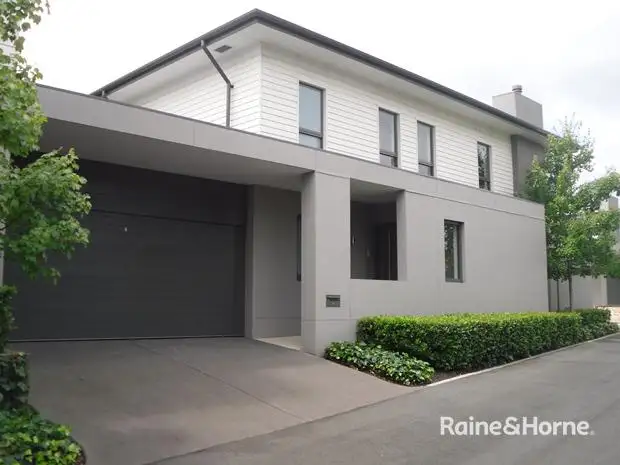 9 Kangaloon Road