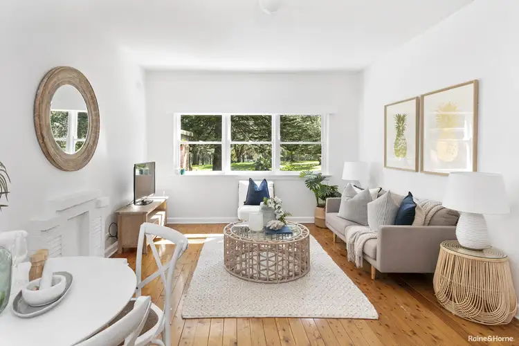 Main view of Homely unit listing, 2/35 Eurobin Avenue, Manly NSW 2095
