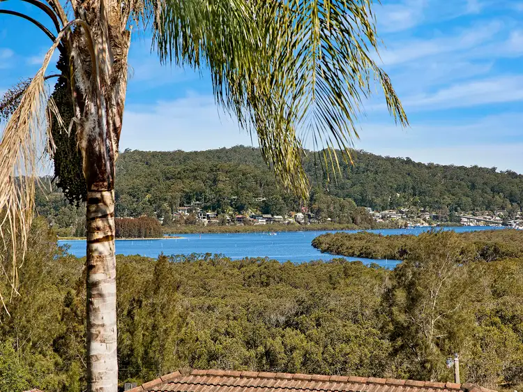 Fifth view of Homely house listing, 34 Treeview Place, Saratoga NSW 2251