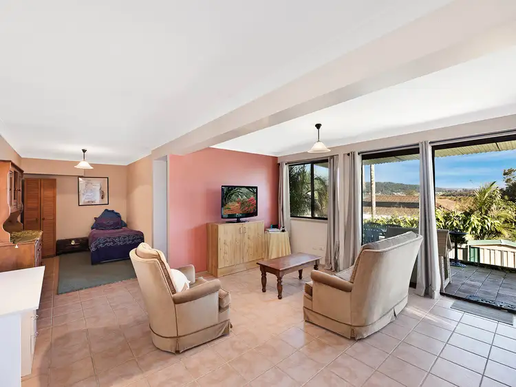 Sixth view of Homely house listing, 34 Treeview Place, Saratoga NSW 2251