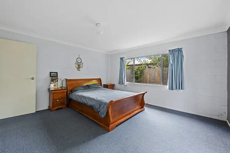 Fourth view of Homely semi-detached listing, 1/121 Coronation Avenue, Golden Beach QLD 4551