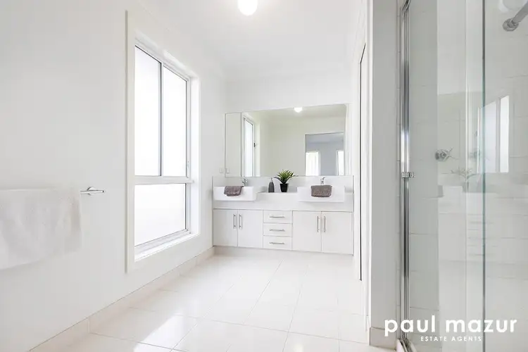 Sixth view of Homely house listing, 19/2 Barton Drive, Sandhurst VIC 3977