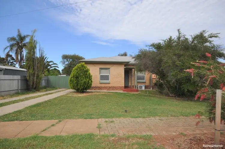 4 Hornet Crescent, Elizabeth East SA 5112