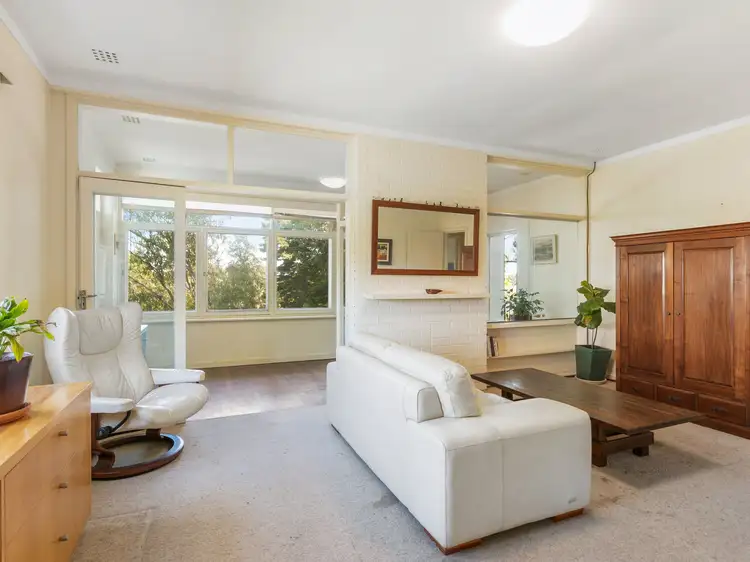 4/16A Richardson Avenue, Claremont WA 6010