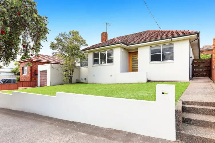 82 Kingsgrove Road, Clemton Park NSW 2206