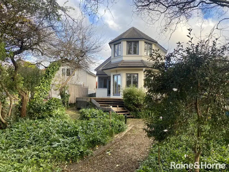 38 Bundaroo Street