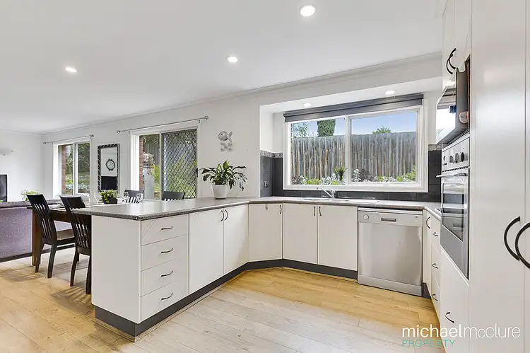 Fifth view of Homely house listing, 14 Kooluna Court, Frankston VIC 3199