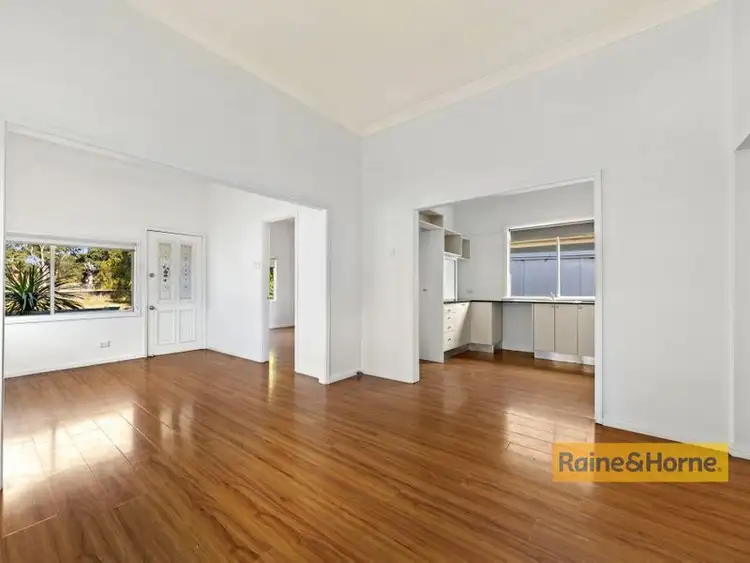 35 Phegan Street, Woy Woy NSW 2256