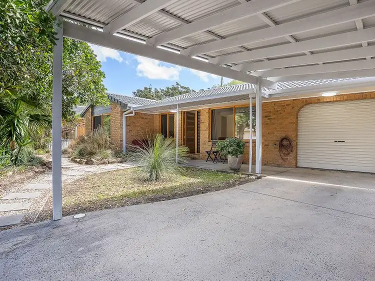 26 KINGSFORD DRIVE