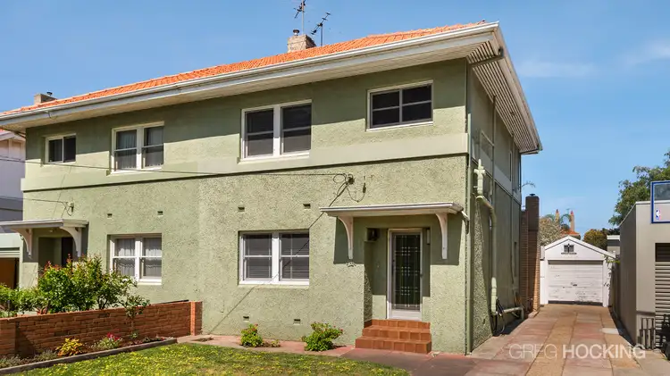 42 Crichton Avenue